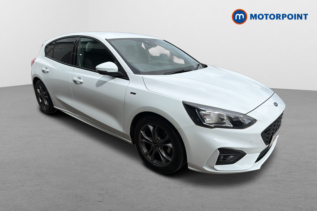 Ford Focus St-Line Manual Petrol Hatchback - Stock Number (1652595) - Drivers side front corner