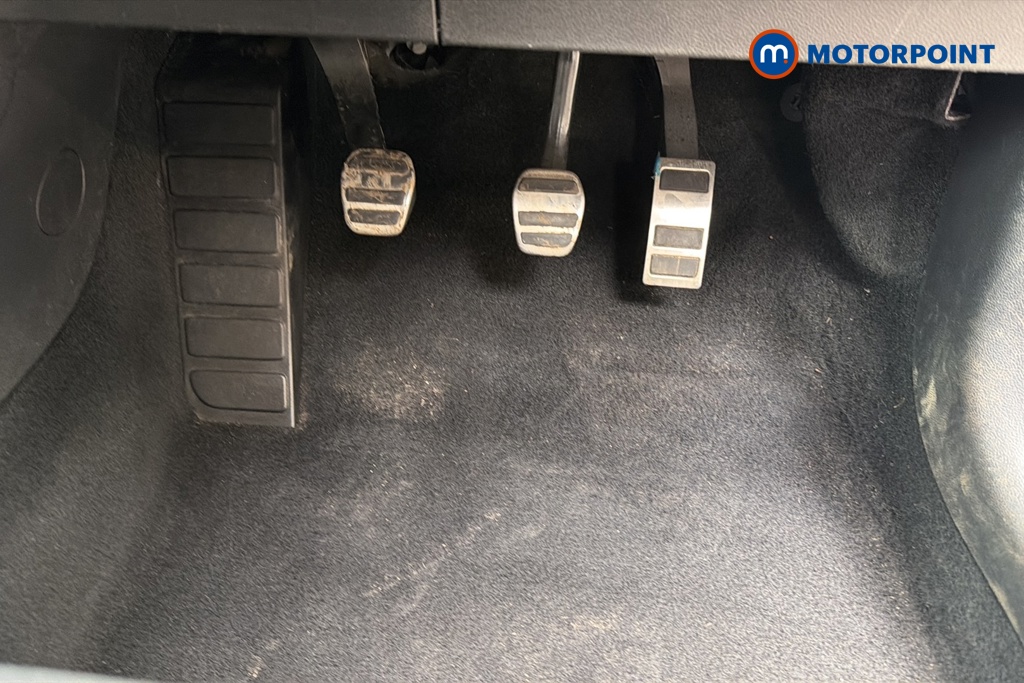 Ford Focus St-Line Manual Petrol Hatchback - Stock Number (1652595) - 24th supplementary image