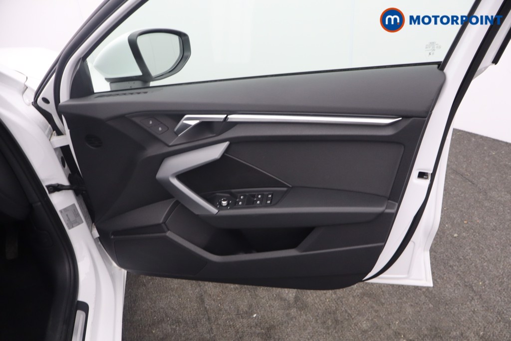 Audi A3 Sport Manual Petrol Hatchback - Stock Number (1652748) - 9th supplementary image
