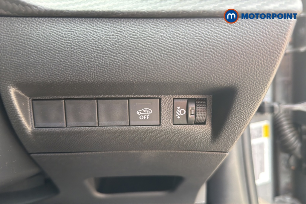 Peugeot 2008 Allure Manual Petrol SUV - Stock Number (1652788) - 11th supplementary image