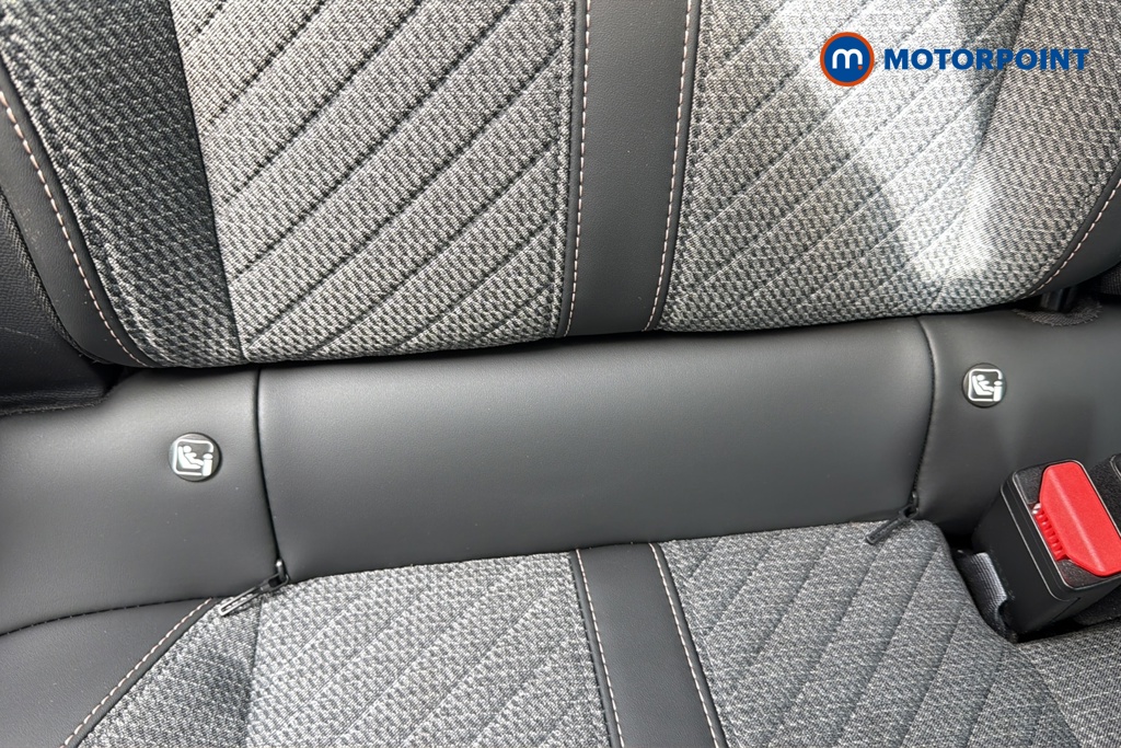 Peugeot 2008 Allure Manual Petrol SUV - Stock Number (1652788) - 27th supplementary image