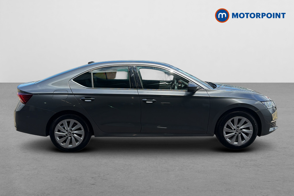 Skoda Octavia Se L Manual Petrol Hatchback - Stock Number (1652905) - Passenger side