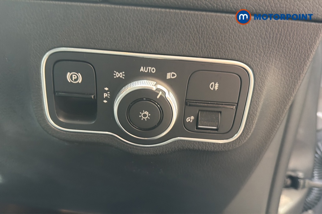 Mercedes-Benz GLA Amg Line Automatic Petrol SUV - Stock Number (1653094) - 11th supplementary image