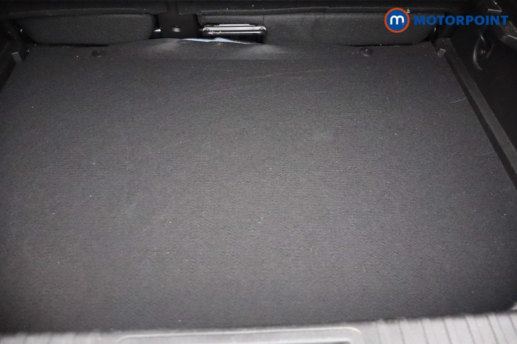 Renault Captur Iconic Manual Petrol SUV - Stock Number (1653150) - 5th supplementary image
