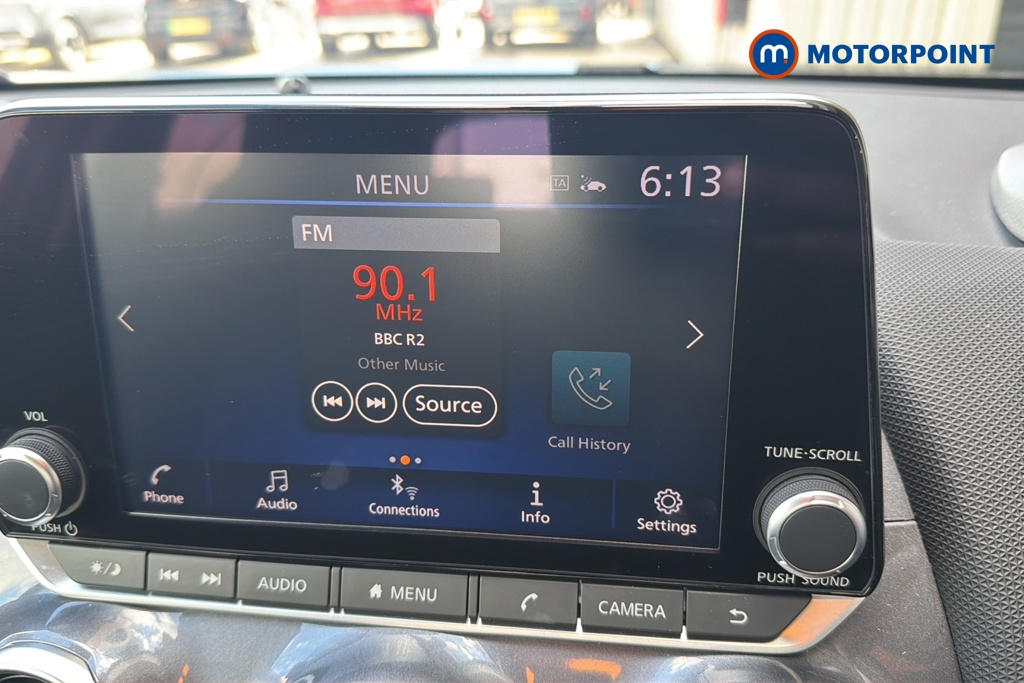 Nissan Juke Acenta Manual Petrol SUV - Stock Number (1593205) - 8th supplementary image