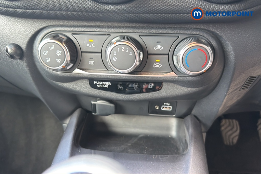 Nissan Juke Acenta Manual Petrol SUV - Stock Number (1593205) - 10th supplementary image