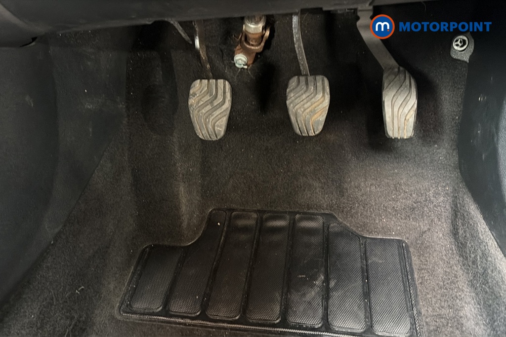 Nissan Juke Acenta Manual Petrol SUV - Stock Number (1593205) - 24th supplementary image