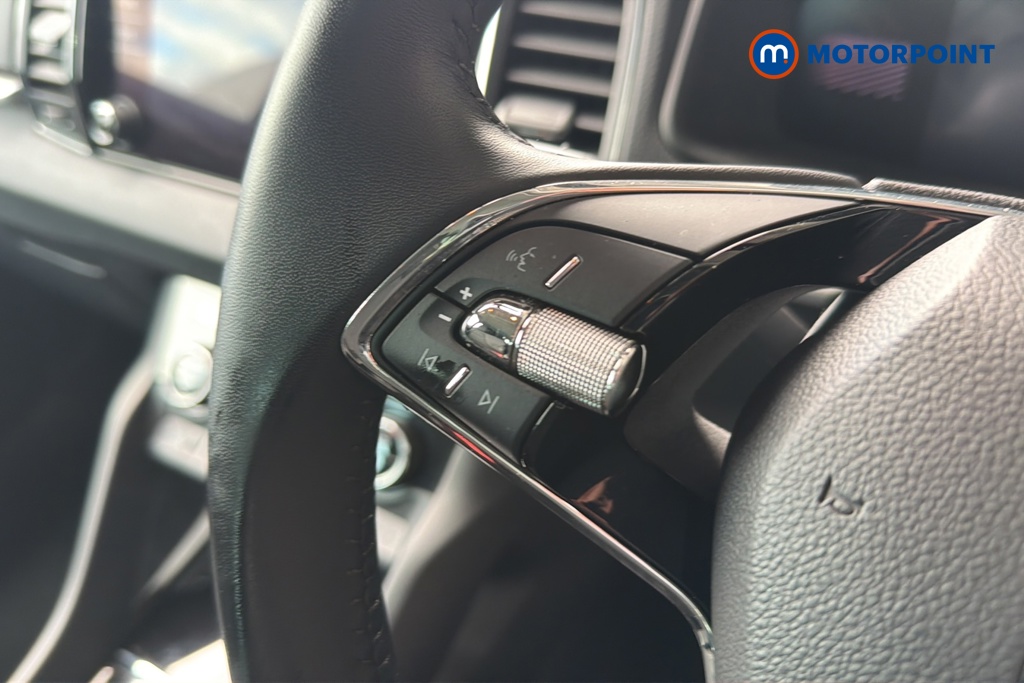 Skoda Karoq Se Drive Manual Petrol SUV - Stock Number (1593265) - 4th supplementary image