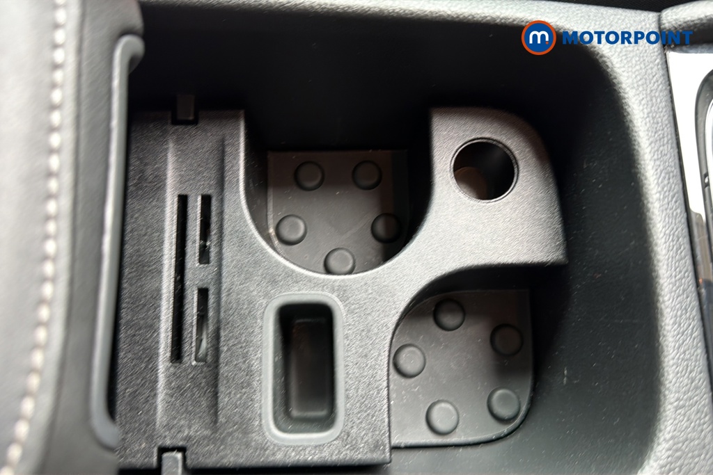 Skoda Karoq Se Drive Manual Petrol SUV - Stock Number (1593265) - 16th supplementary image