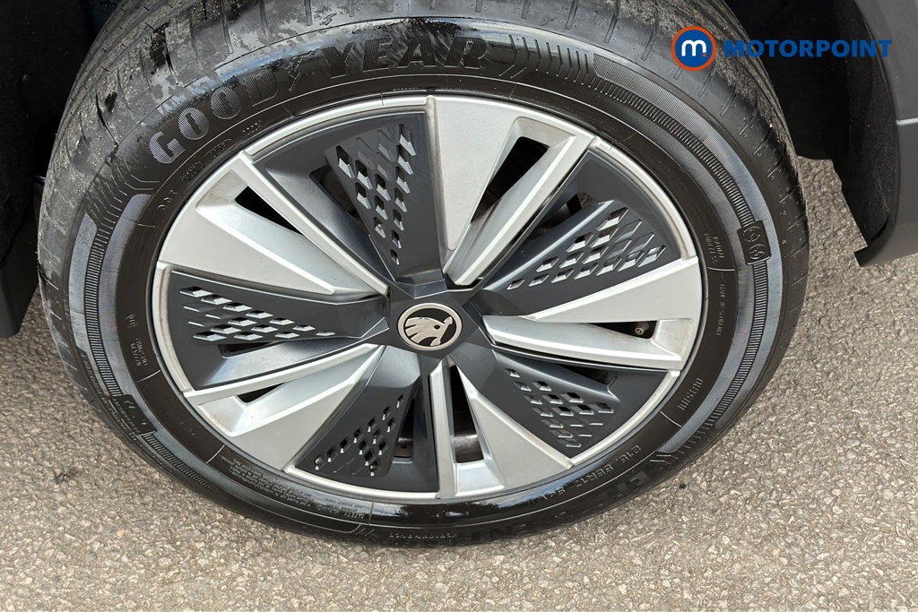 Skoda Karoq Se Drive Manual Petrol SUV - Stock Number (1593265) - 45th supplementary image