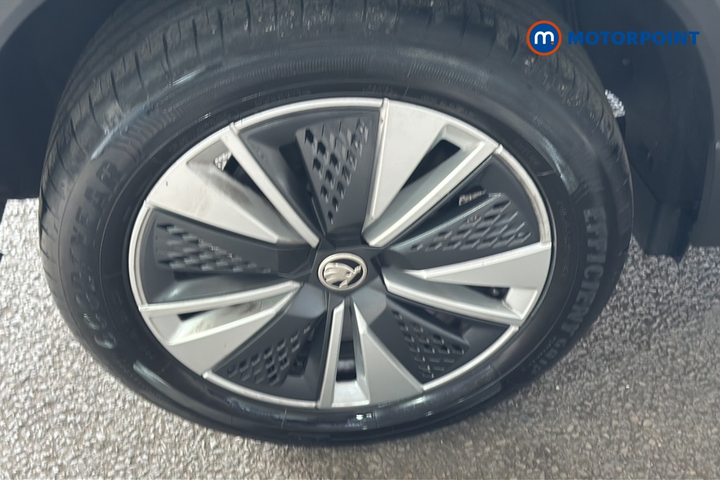 Skoda Karoq Se Drive Manual Petrol SUV - Stock Number (1593265) - 46th supplementary image