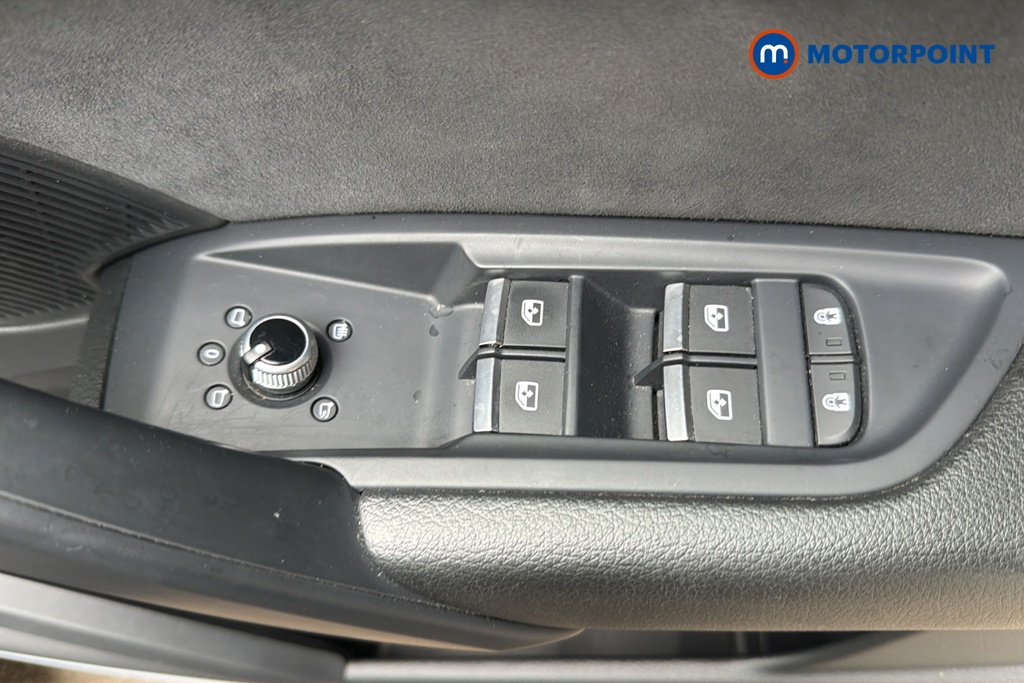 Audi Q5 S Line Automatic Diesel SUV - Stock Number (1623324) - 19th supplementary image