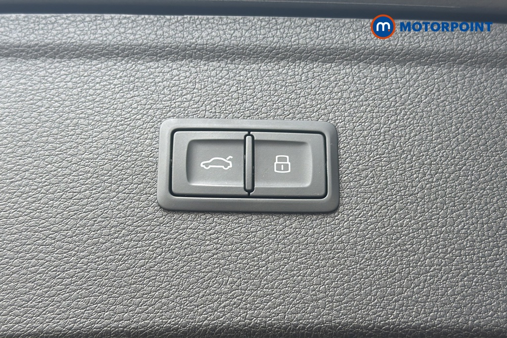 Audi Q5 S Line Automatic Diesel SUV - Stock Number (1623324) - 35th supplementary image