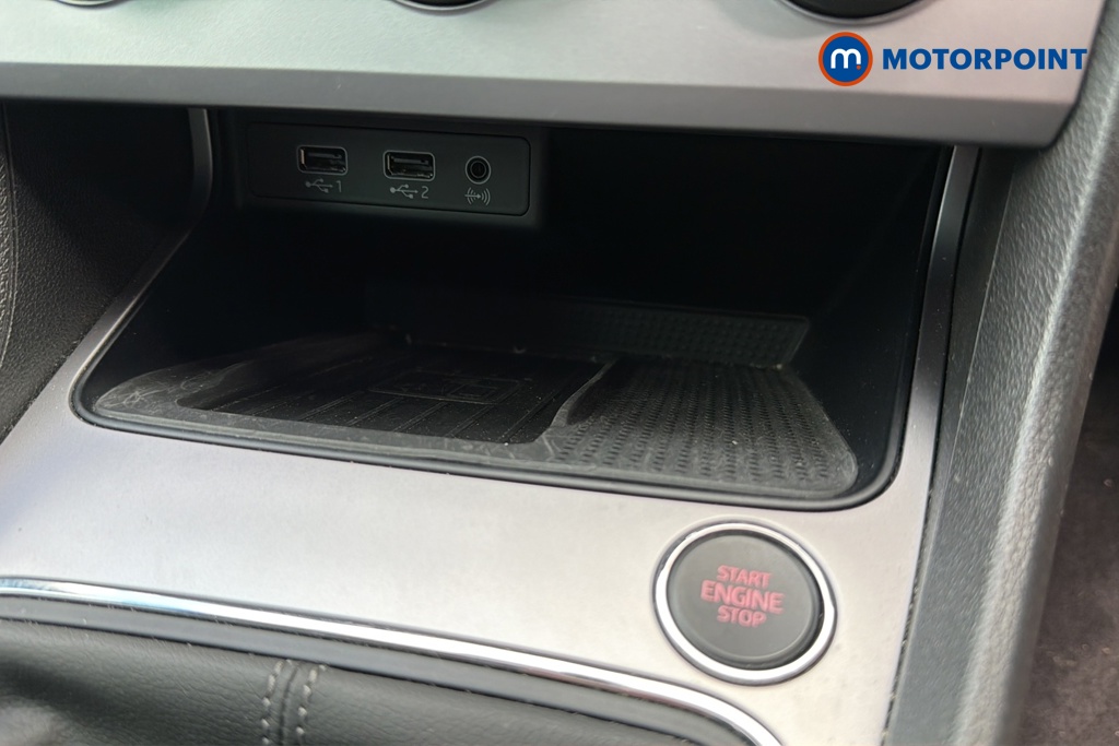 Seat Leon Xcellence Technology Manual Petrol Hatchback - Stock Number (1623868) - 10th supplementary image
