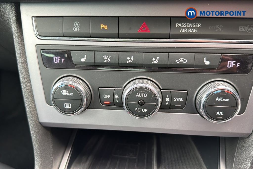 Seat Leon Xcellence Technology Manual Petrol Hatchback - Stock Number (1623868) - 12th supplementary image