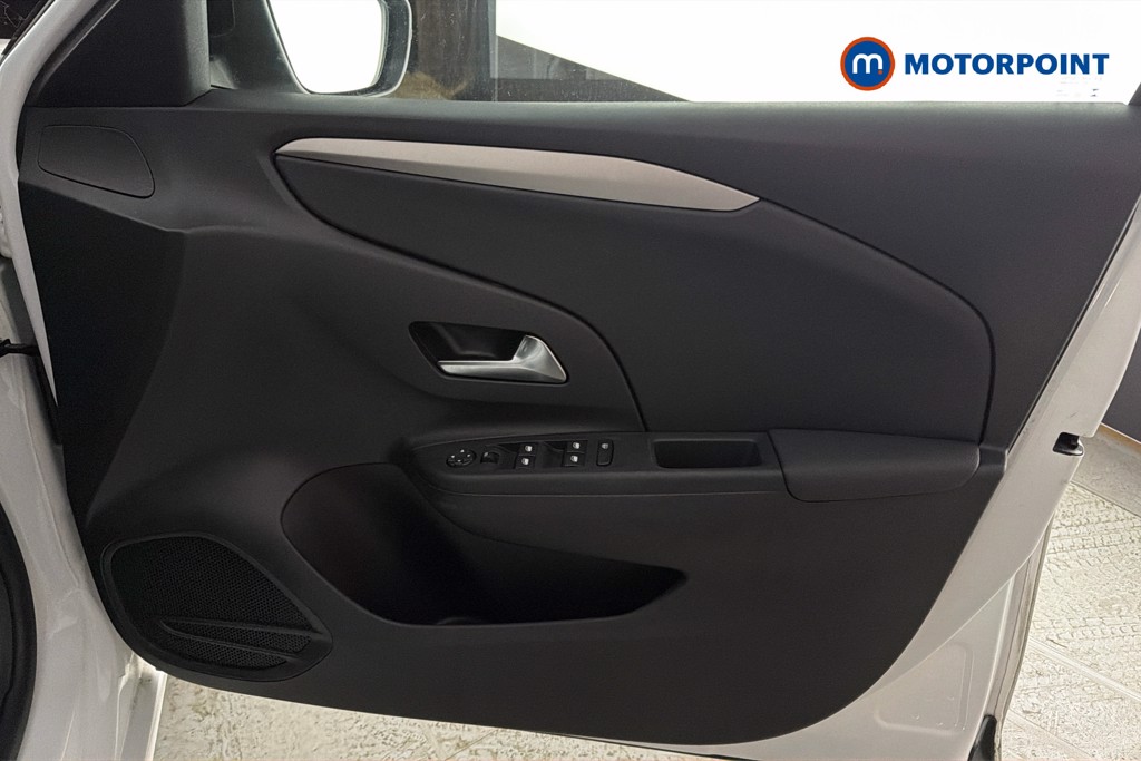 Vauxhall Corsa Design Manual Petrol Hatchback - Stock Number (1638012) - 19th supplementary image
