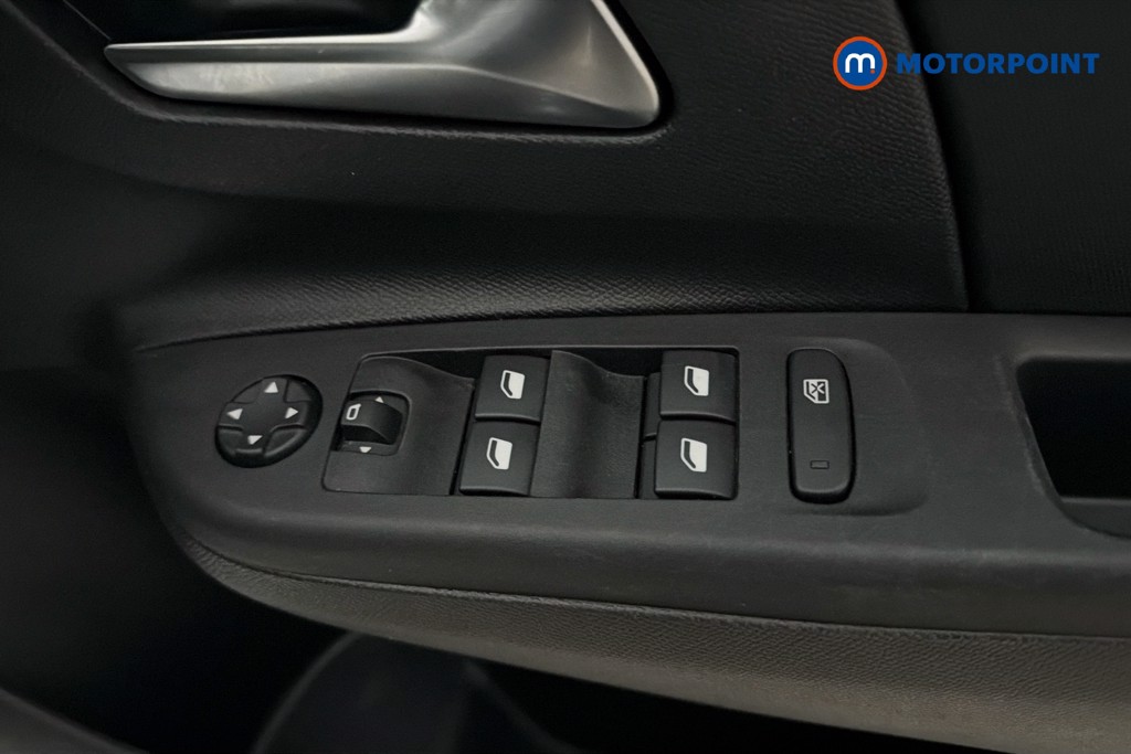 Vauxhall Corsa Design Manual Petrol Hatchback - Stock Number (1638012) - 20th supplementary image