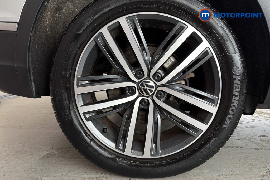 Volkswagen Tiguan Elegance Automatic Petrol Plug-In Hybrid SUV - Stock Number (1648613) - 49th supplementary image