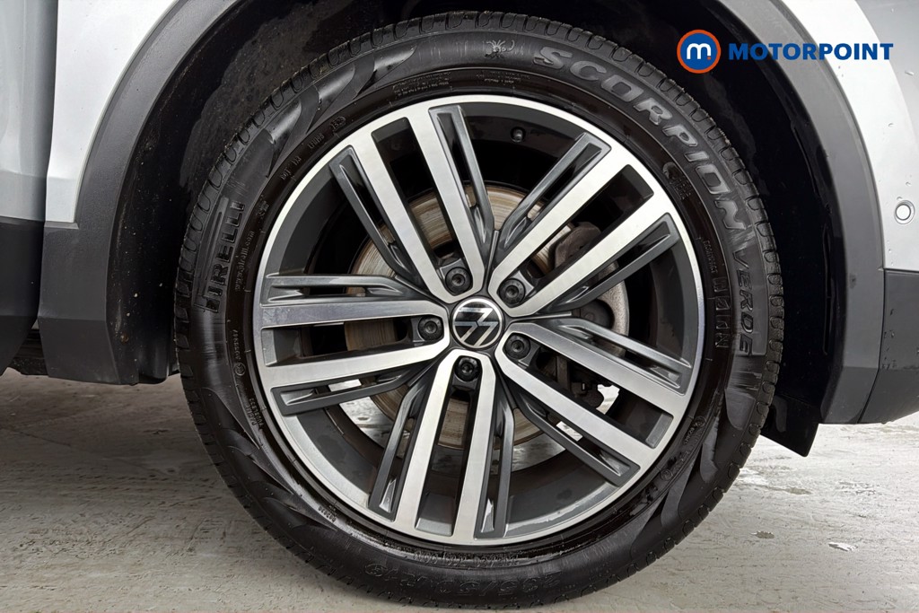 Volkswagen Tiguan Elegance Automatic Petrol Plug-In Hybrid SUV - Stock Number (1648613) - 50th supplementary image