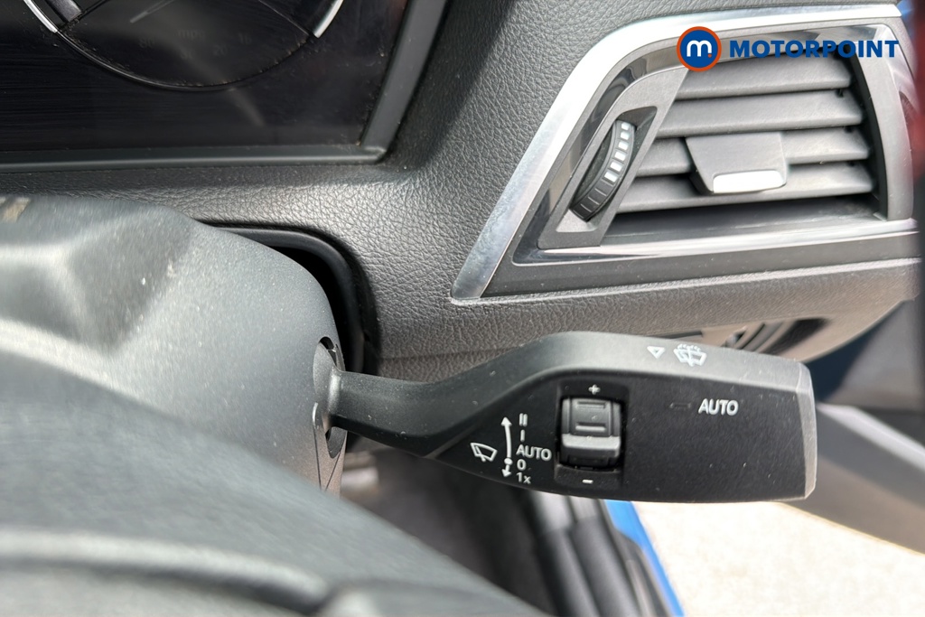 BMW 2 Series Sport Manual Petrol Convertible - Stock Number (1649044) - 6th supplementary image