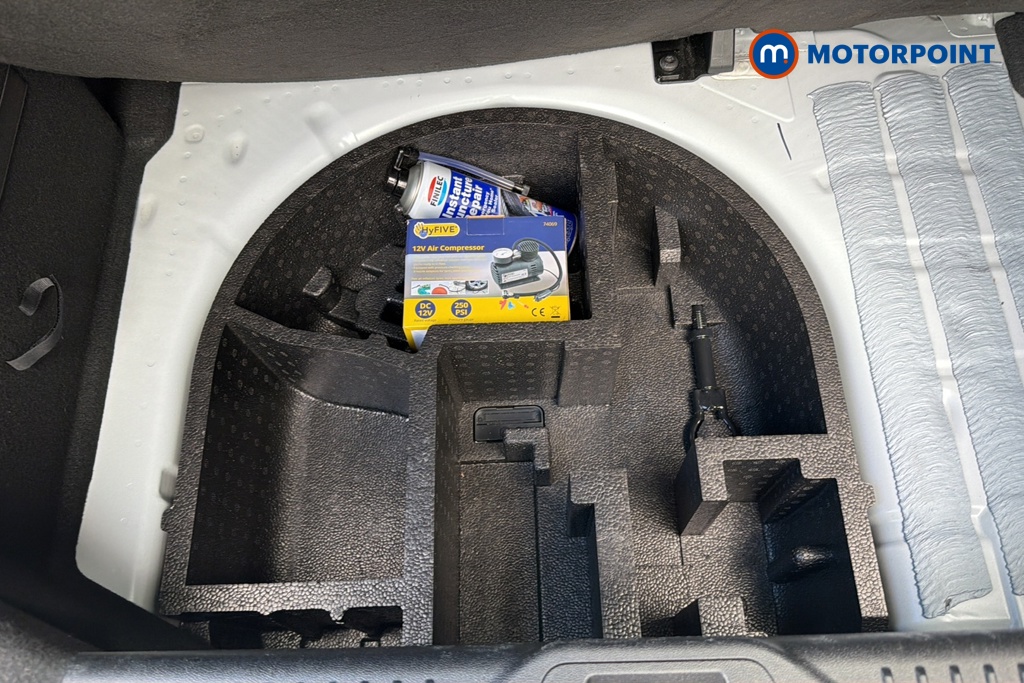 Ford Fiesta Zetec Manual Petrol Hatchback - Stock Number (1650855) - 33rd supplementary image