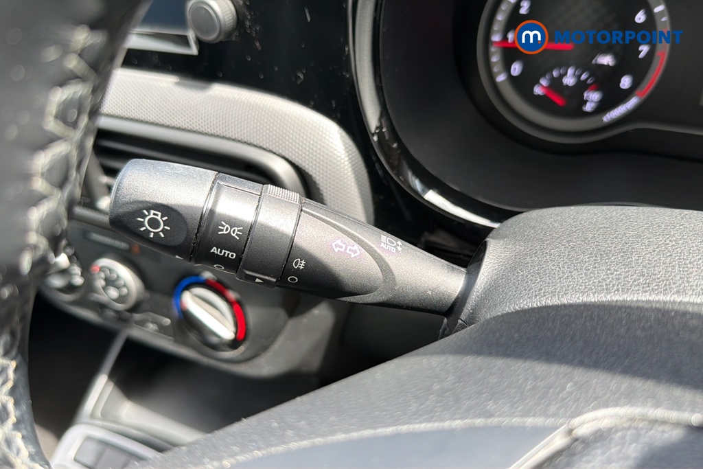 Hyundai I10 Se Connect Automatic Petrol Hatchback - Stock Number (1650921) - 5th supplementary image
