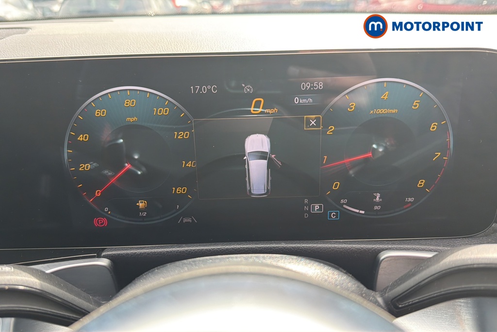 Mercedes-Benz GLB Amg Line Automatic Petrol SUV - Stock Number (1651933) - 7th supplementary image