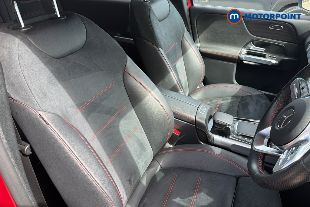 Mercedes-Benz GLB Amg Line Automatic Petrol SUV - Stock Number (1651933) - 22nd supplementary image