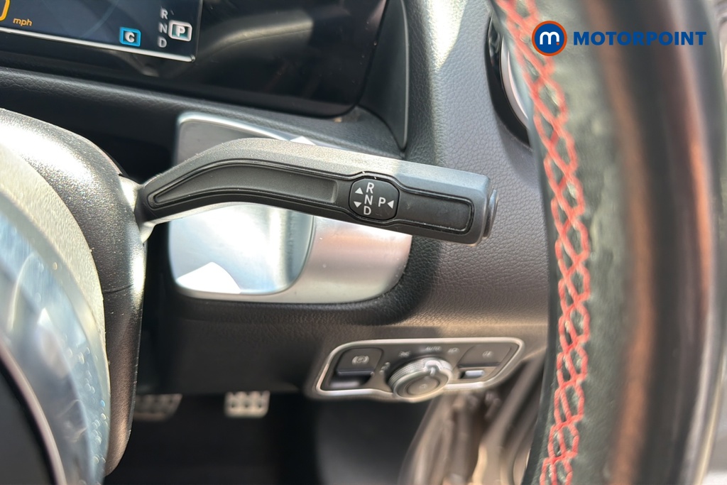 Mercedes-Benz GLB Amg Line Automatic Petrol SUV - Stock Number (1652772) - 6th supplementary image
