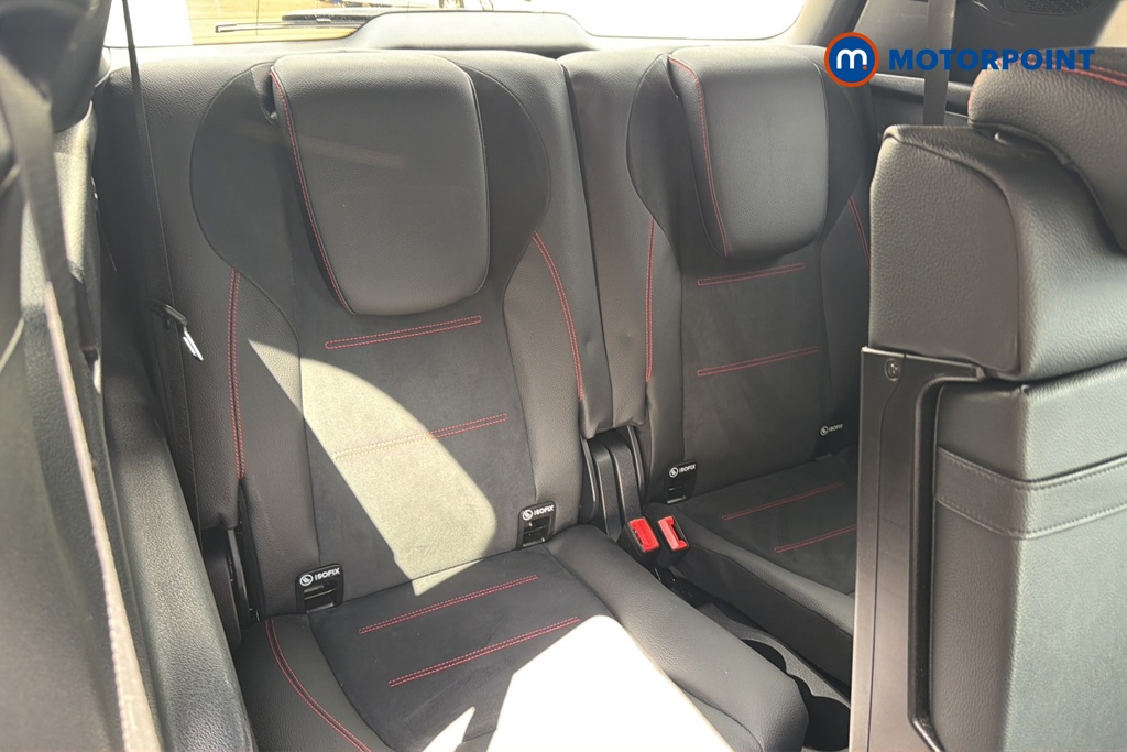 Mercedes-Benz GLB Amg Line Automatic Petrol SUV - Stock Number (1652772) - 29th supplementary image