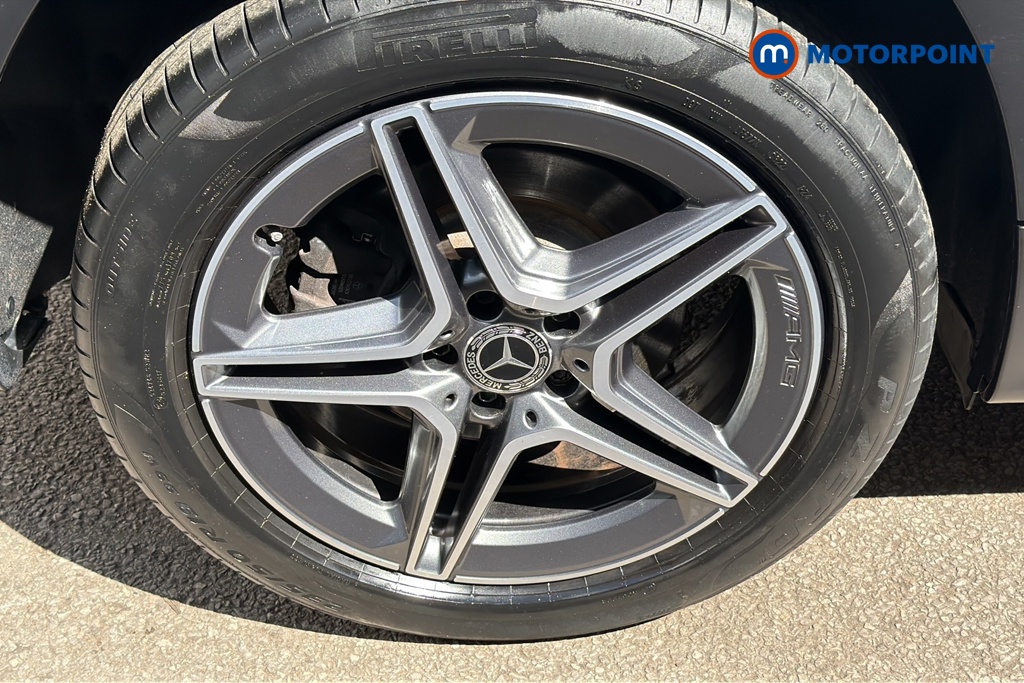 Mercedes-Benz GLB Amg Line Automatic Petrol SUV - Stock Number (1652772) - 46th supplementary image
