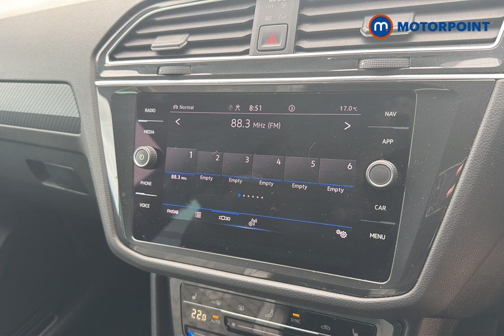Volkswagen Tiguan R-Line Automatic Petrol SUV - Stock Number (1652799) - 8th supplementary image