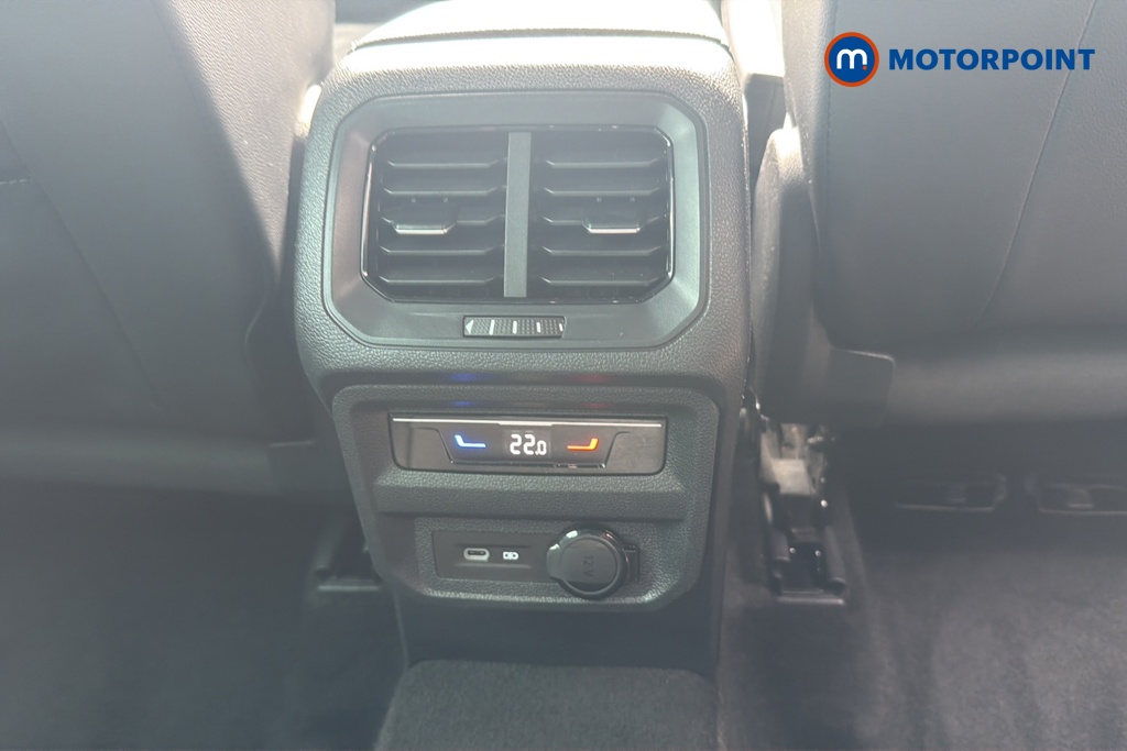 Volkswagen Tiguan R-Line Automatic Petrol SUV - Stock Number (1652799) - 28th supplementary image