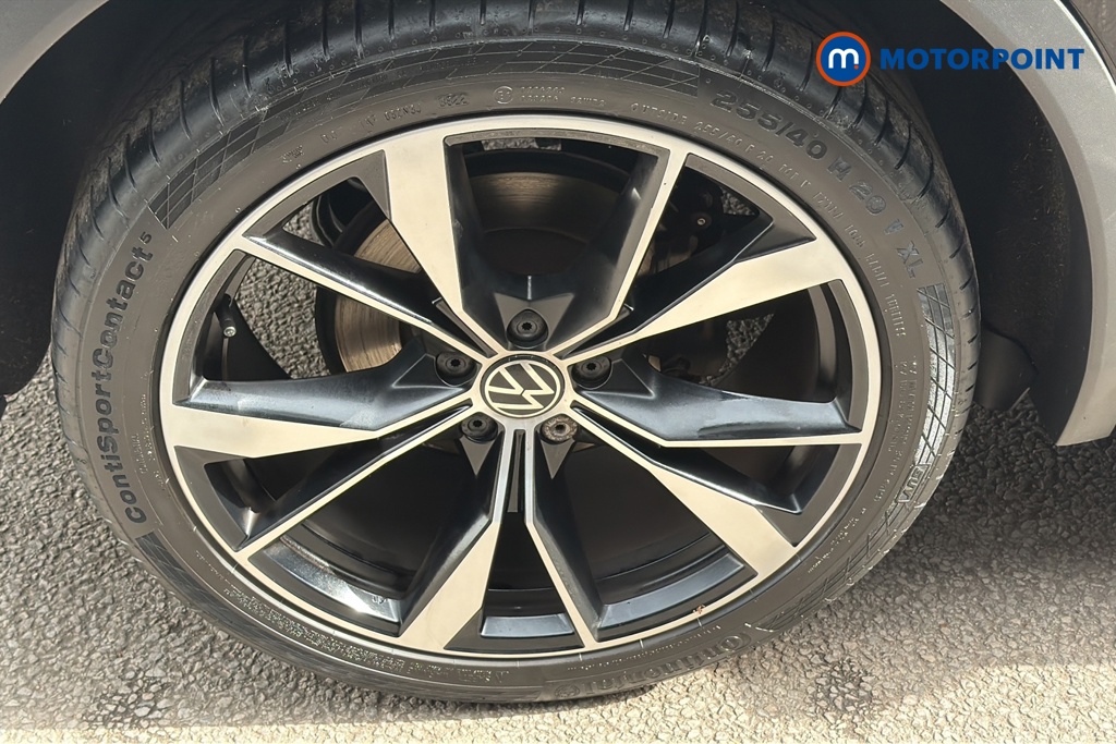Volkswagen Tiguan R-Line Automatic Petrol SUV - Stock Number (1652799) - 46th supplementary image
