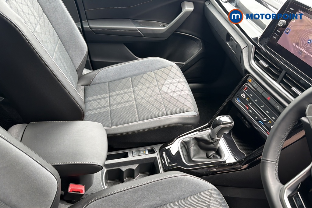 Volkswagen T-Roc R-Line Automatic Petrol SUV - Stock Number (1652811) - 15th supplementary image