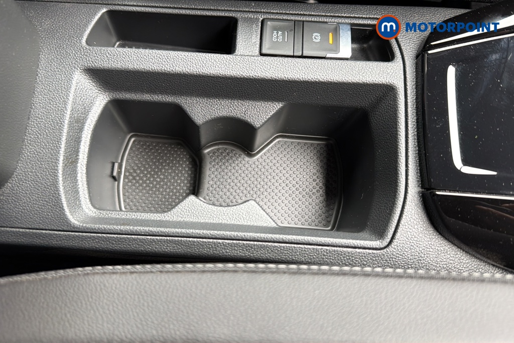 Volkswagen T-Roc R-Line Automatic Petrol SUV - Stock Number (1652811) - 16th supplementary image