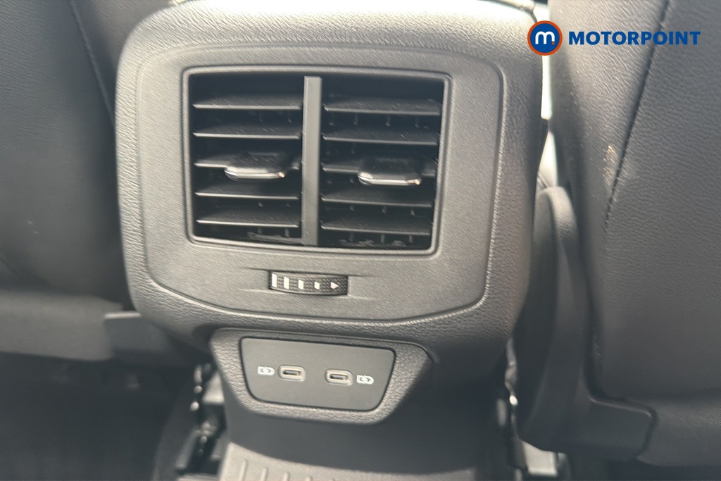Volkswagen T-Roc R-Line Automatic Petrol SUV - Stock Number (1652811) - 28th supplementary image