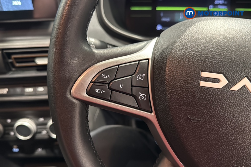 Dacia Jogger Extreme Automatic Petrol-Electric Hybrid People Carrier - Stock Number (1653134) - 4th supplementary image