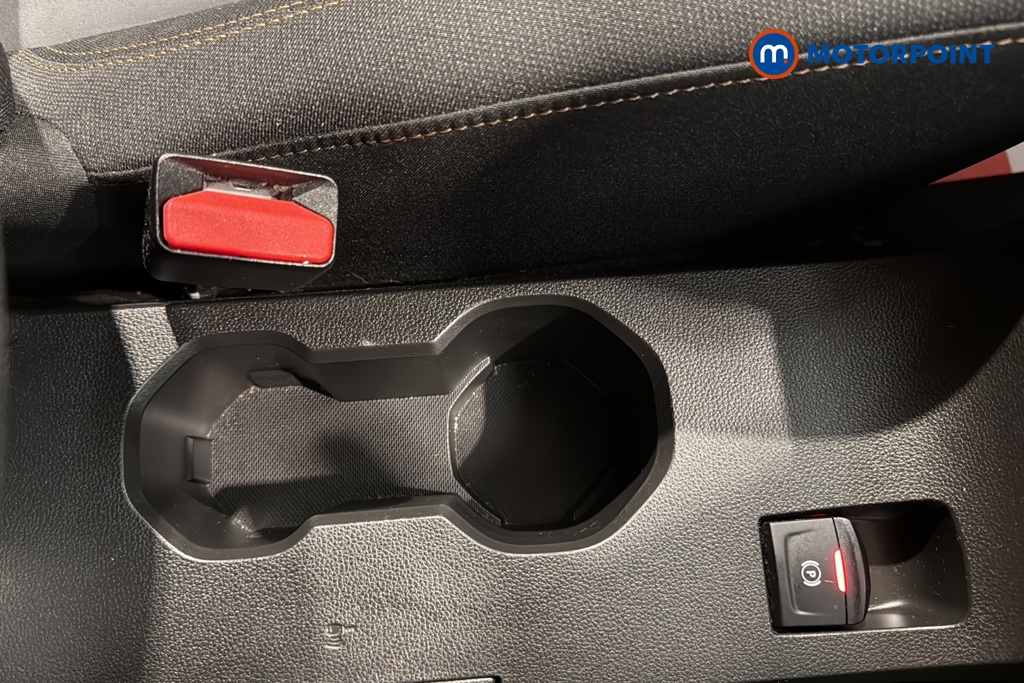 Dacia Jogger Extreme Automatic Petrol-Electric Hybrid People Carrier - Stock Number (1653134) - 16th supplementary image