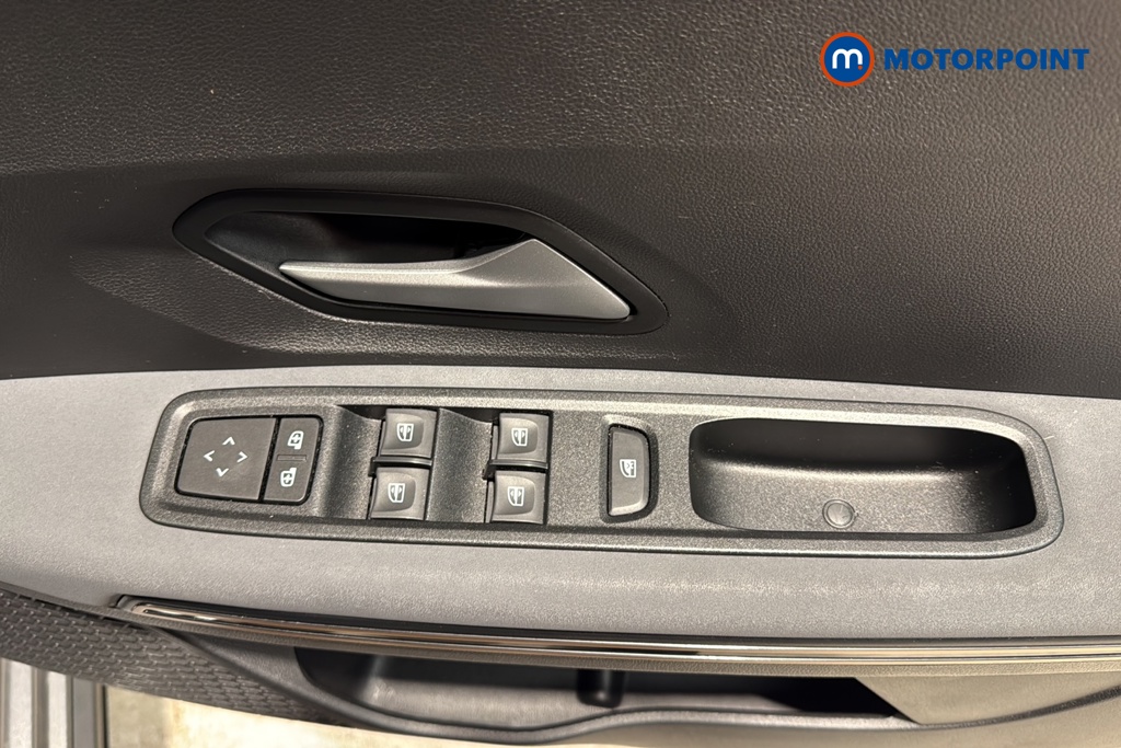 Dacia Jogger Extreme Automatic Petrol-Electric Hybrid People Carrier - Stock Number (1653134) - 19th supplementary image