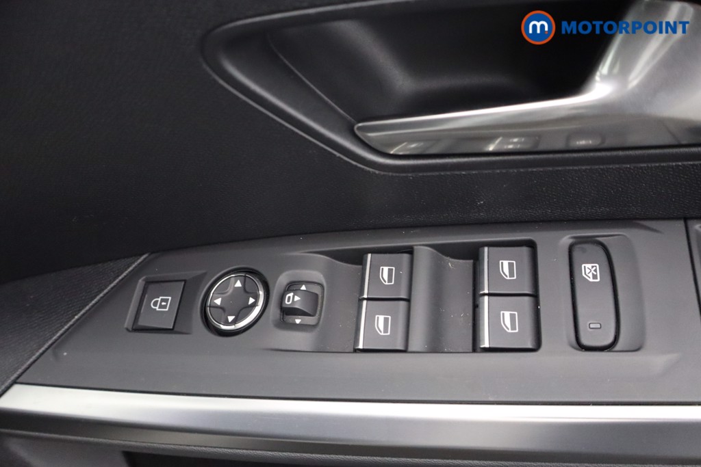 Peugeot 3008 GT Automatic Electric SUV - Stock Number (1645837) - 12th supplementary image