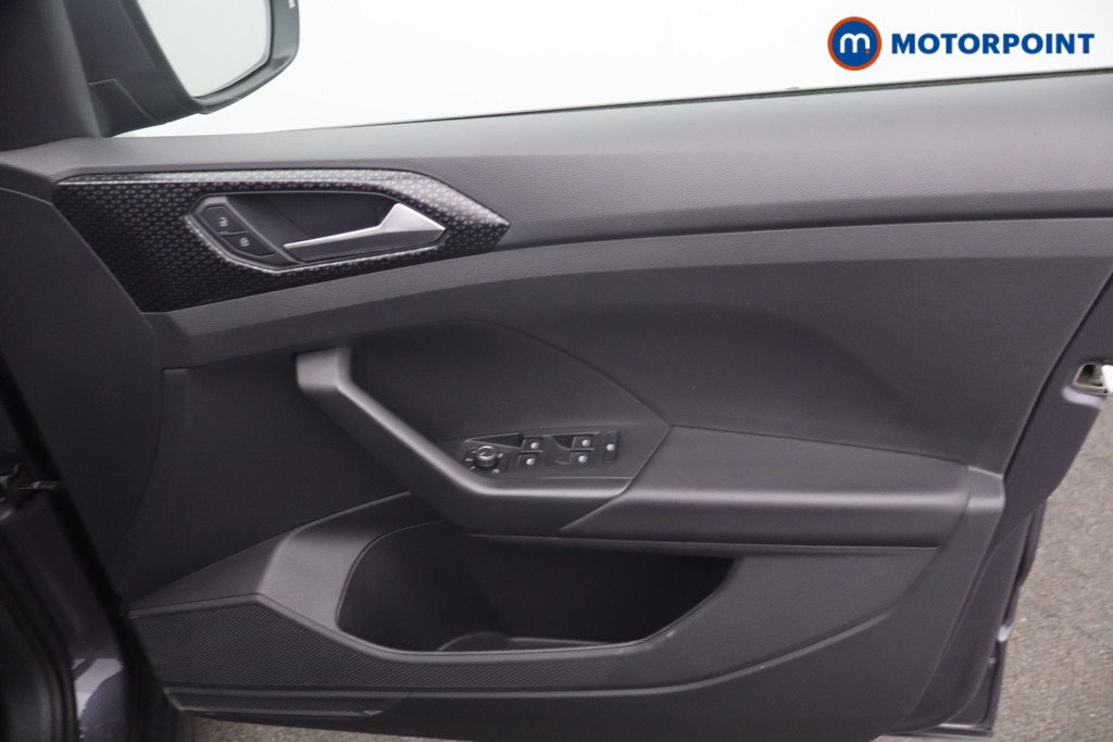 Volkswagen T-Cross SEL Automatic Petrol SUV - Stock Number (1651282) - 8th supplementary image