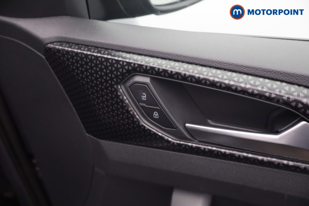 Volkswagen T-Cross SEL Automatic Petrol SUV - Stock Number (1651282) - 10th supplementary image