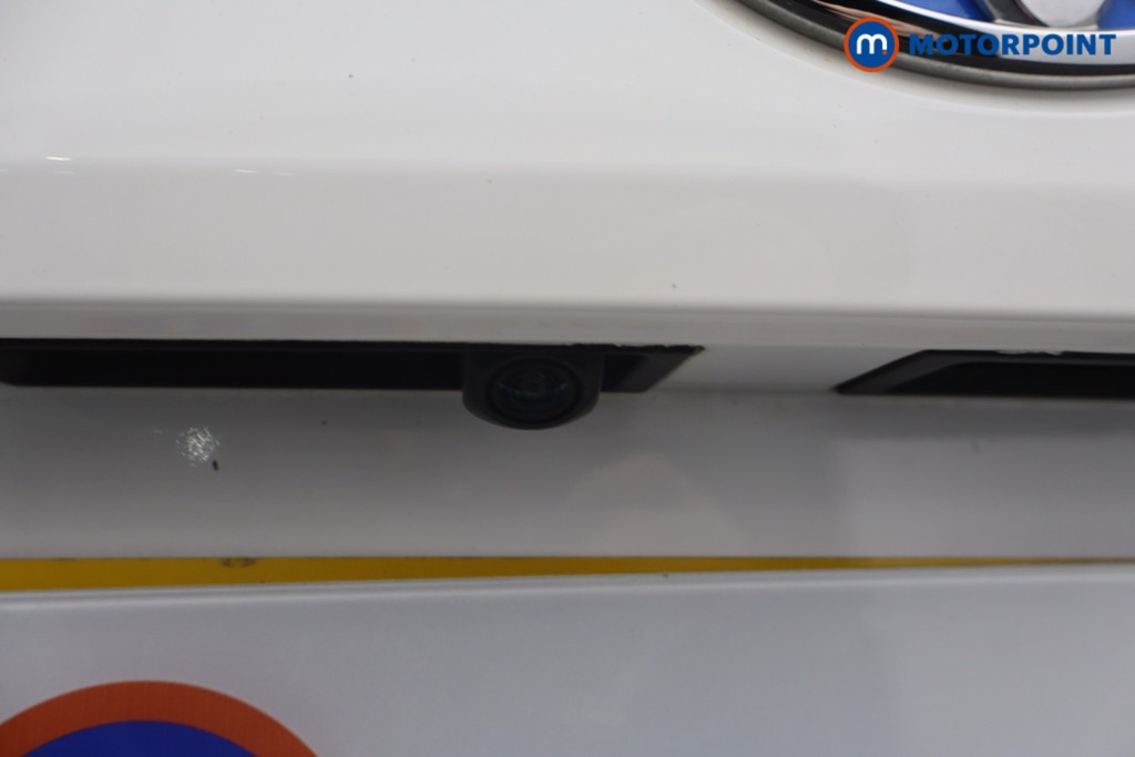 Toyota Corolla Icon Tech Automatic Petrol-Electric Hybrid Estate - Stock Number (1652207) - 5th supplementary image