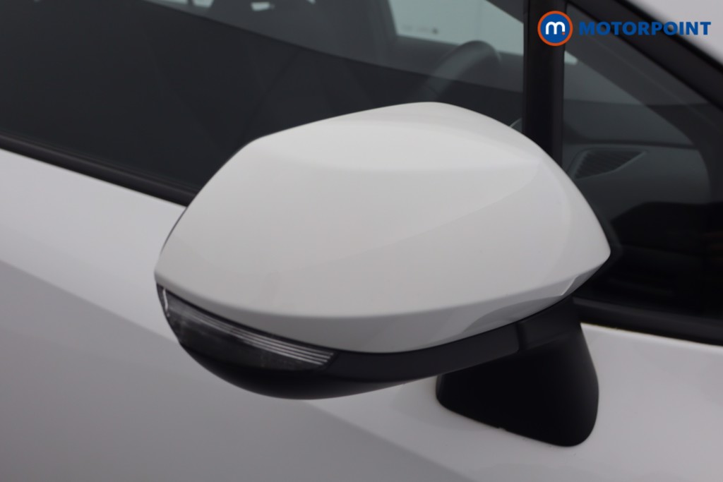 Toyota Corolla Icon Tech Automatic Petrol-Electric Hybrid Estate - Stock Number (1652207) - 20th supplementary image