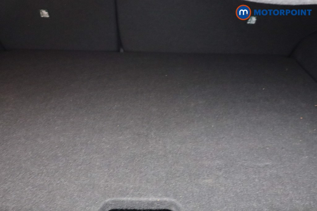 Nissan Juke N-Connecta Automatic Petrol SUV - Stock Number (1652395) - 6th supplementary image