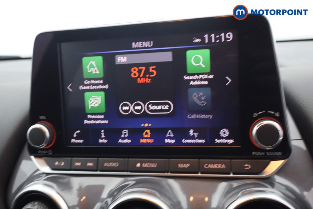 Nissan Juke N-Connecta Automatic Petrol SUV - Stock Number (1652395) - 19th supplementary image