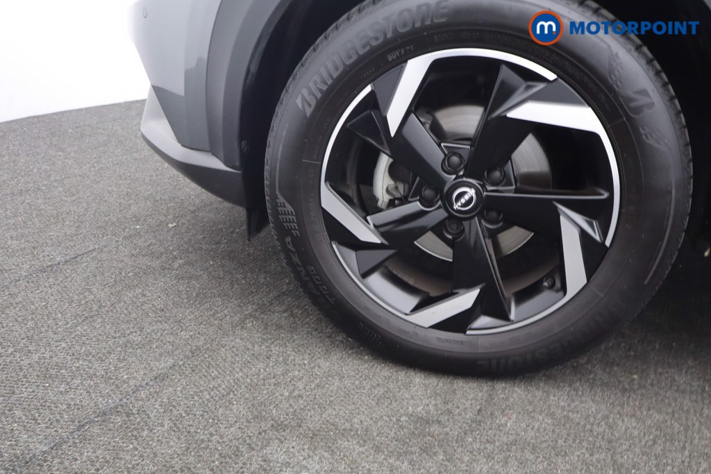 Nissan Juke N-Connecta Automatic Petrol SUV - Stock Number (1652395) - 28th supplementary image