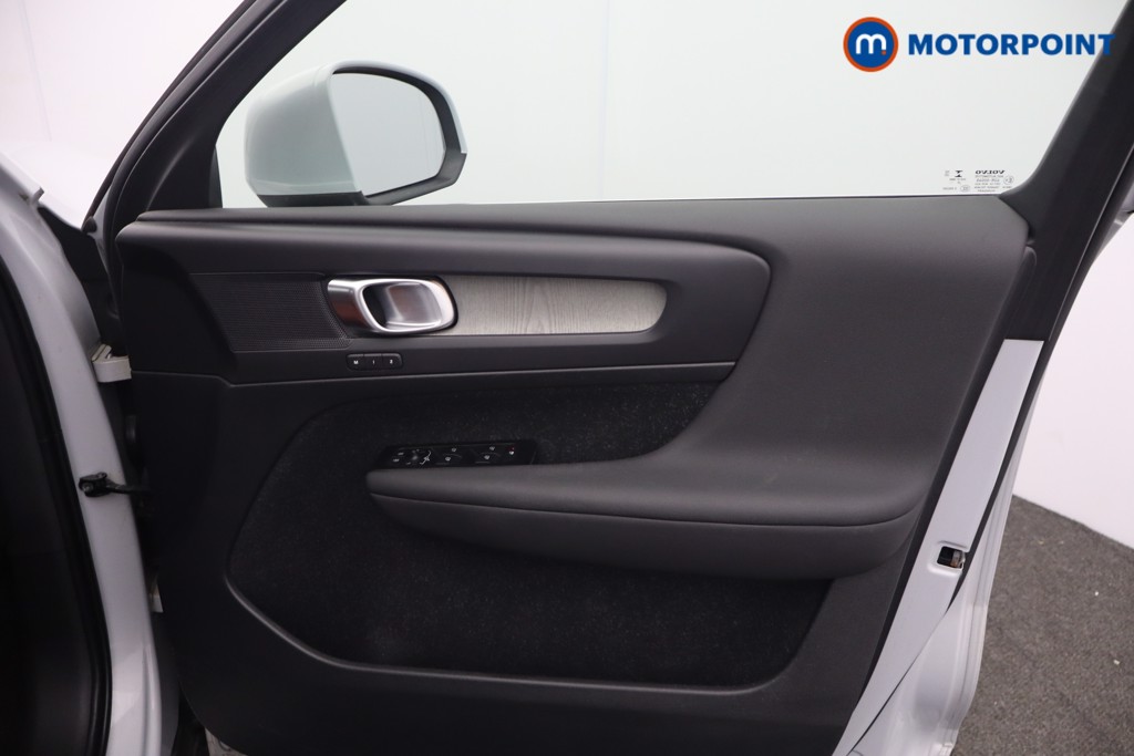 Volvo Xc40 Inscription Pro Automatic Petrol SUV - Stock Number (1652768) - 10th supplementary image