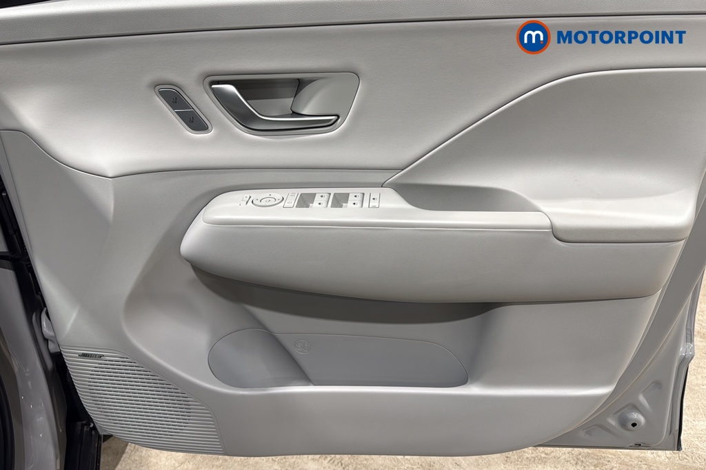 Hyundai Kona Ultimate Automatic Petrol-Electric Hybrid SUV - Stock Number (1653575) - 18th supplementary image